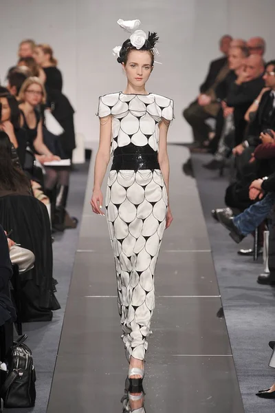 Look 56